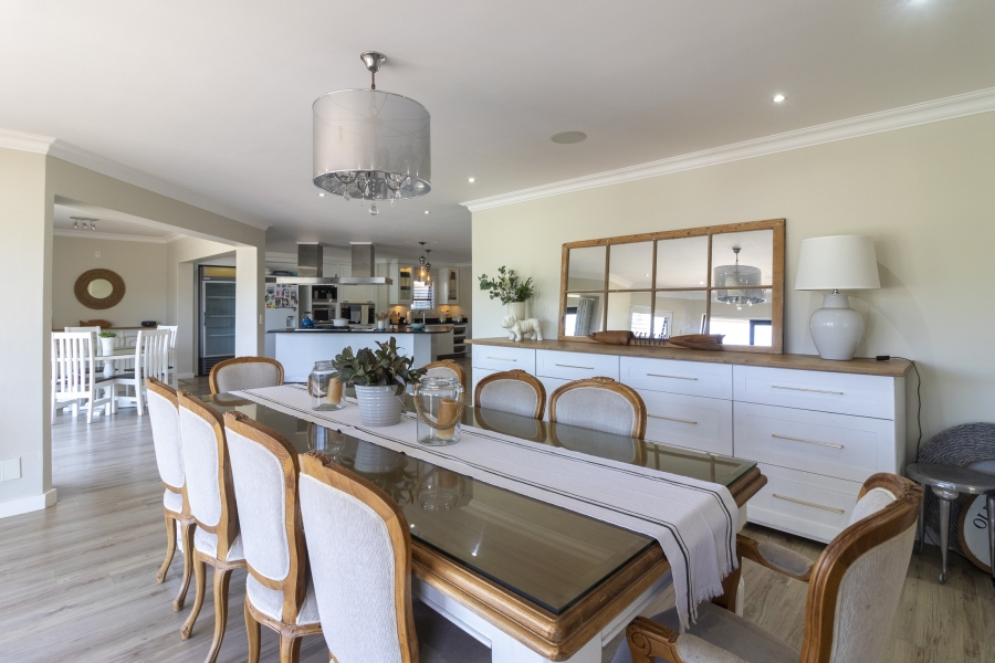 5 Bedroom Property for Sale in Royal Alfred Marina Eastern Cape